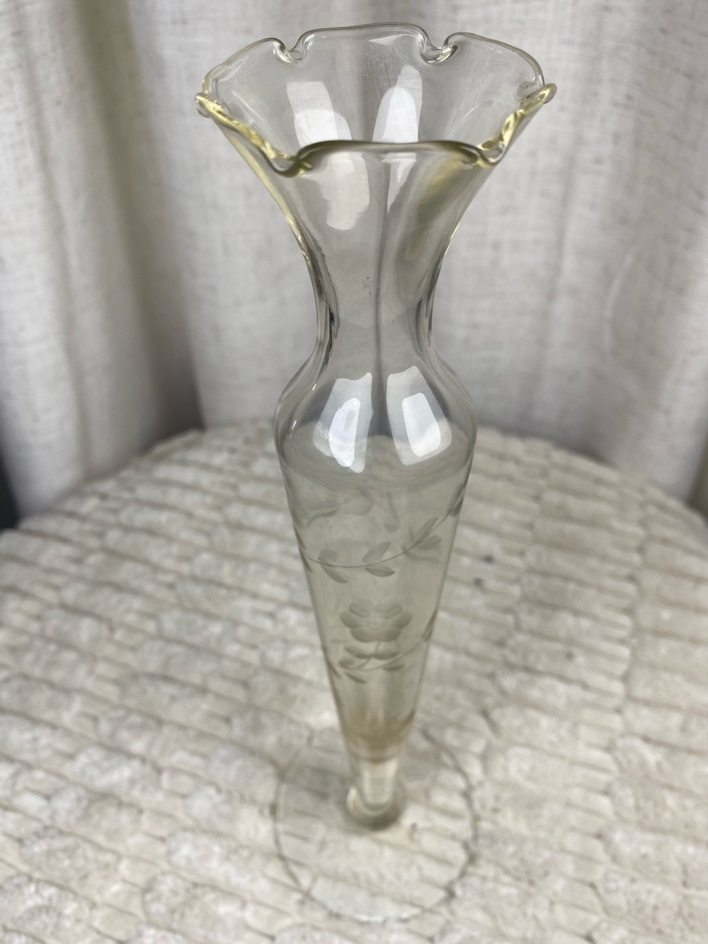 Princess House Vintage Heritage Crystal 10” Ruffled Bud Vase Etched Floral